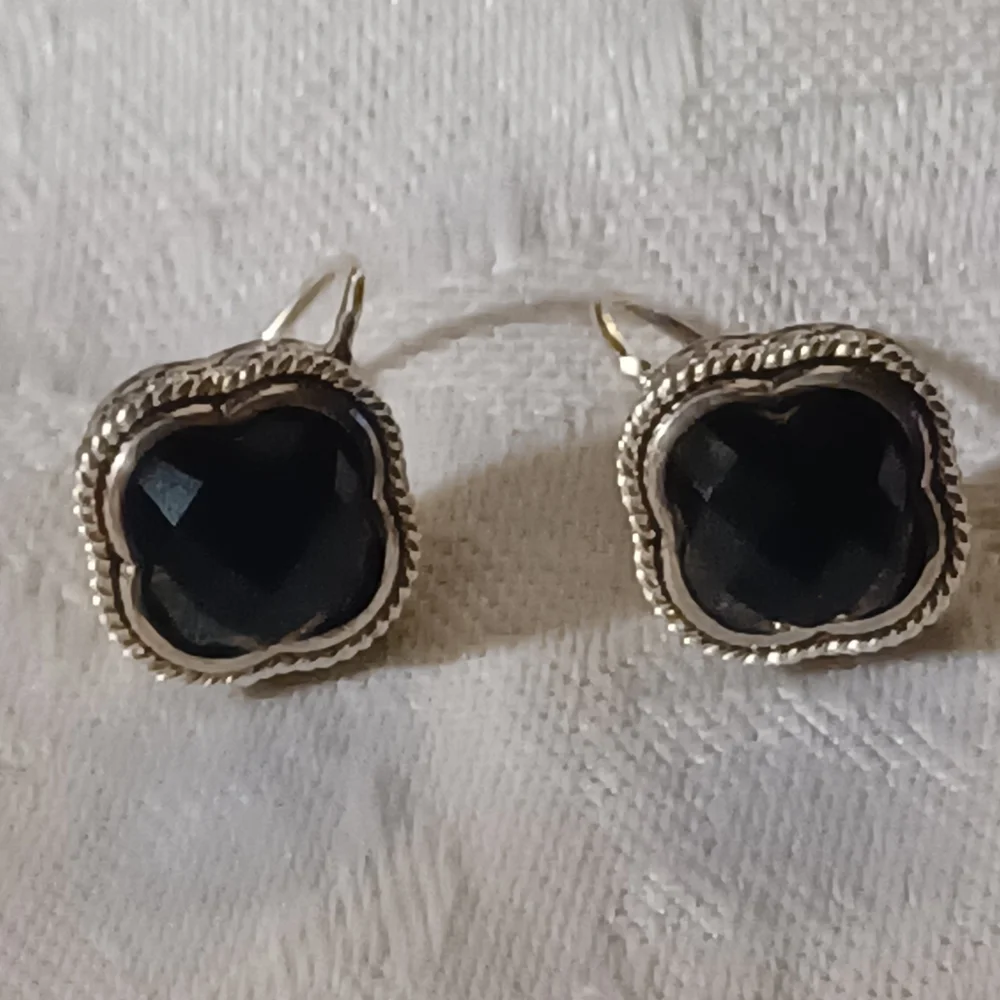 Andrea Candela Clover Black Onyx Earrings, Sterling Silver & 18k - Picture 3 of 8